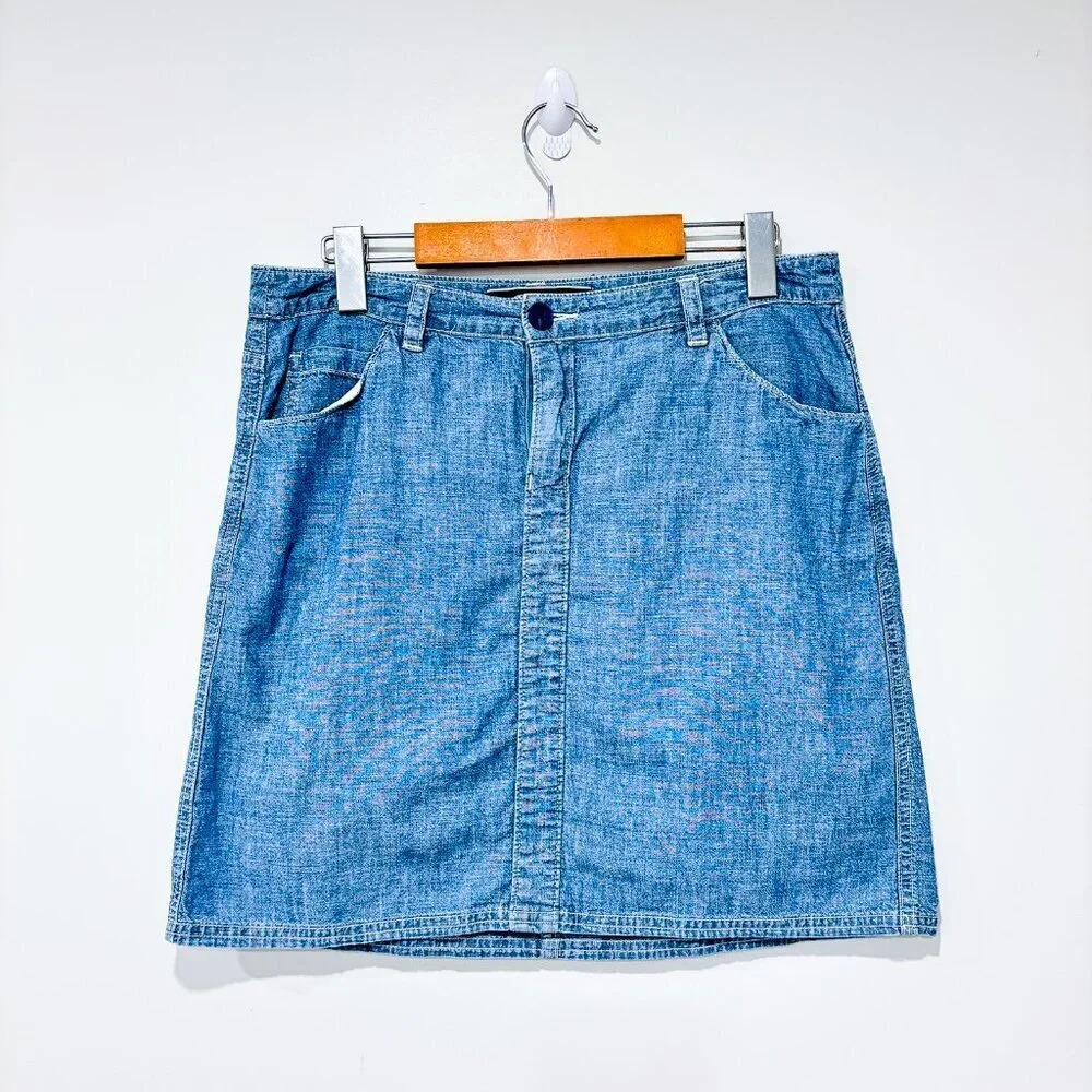 TOMMY BAHAMA Light denim-finish skirt - Picture 1 of 7